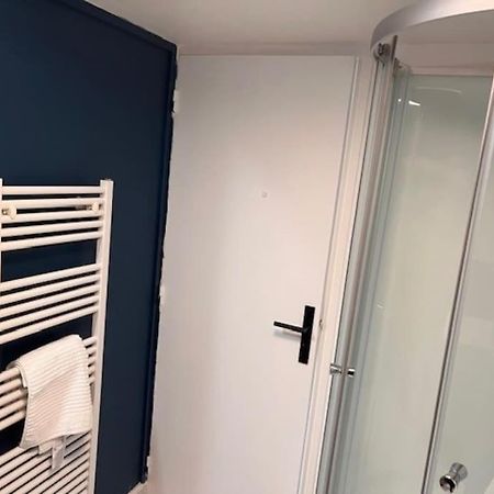 Appartement Calme Entre Ville Et Circuit Le Mans Luaran gambar