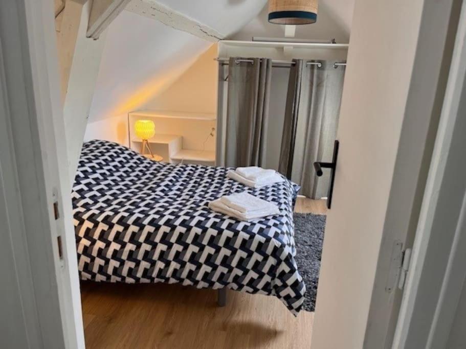 Appartement Calme Entre Ville Et Circuit Le Mans Luaran gambar